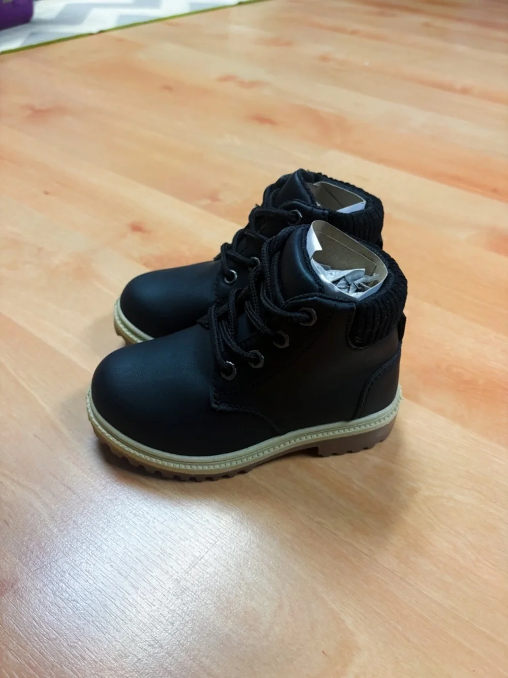 NWOT Fabkids Black Mountain Boot Lace Up Ankle Boots Toddler 7